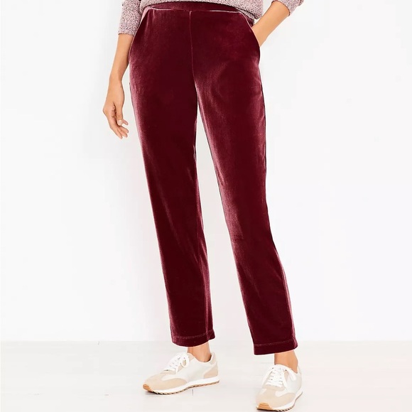 Loft Velvet Pull On Pant Slim Pant Size 6 - Picture 9 of 9